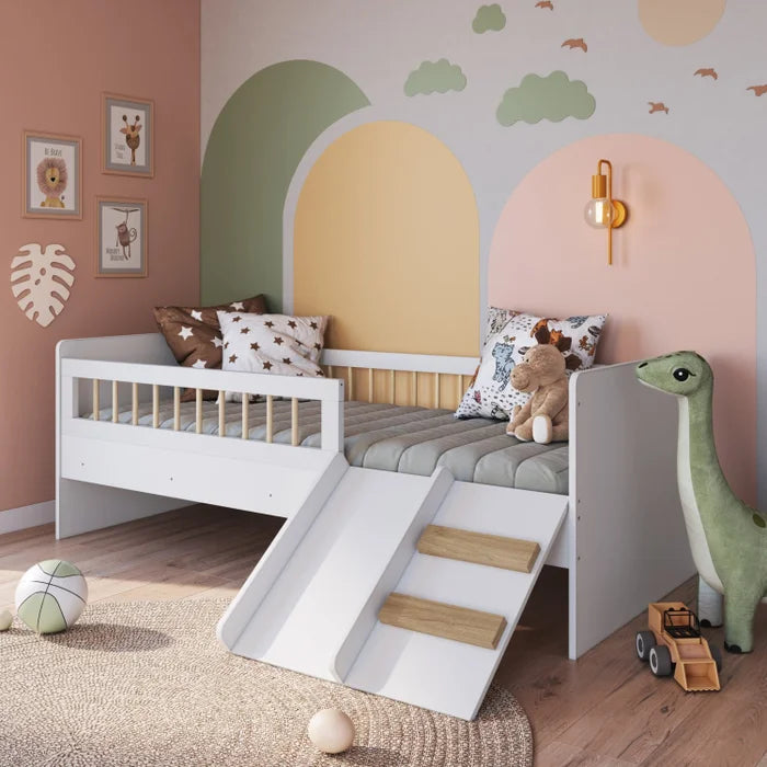 Cama Montessoriana de Solteiro com Escorrega