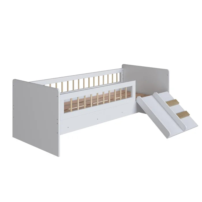 Cama Montessoriana de Solteiro com Escorrega